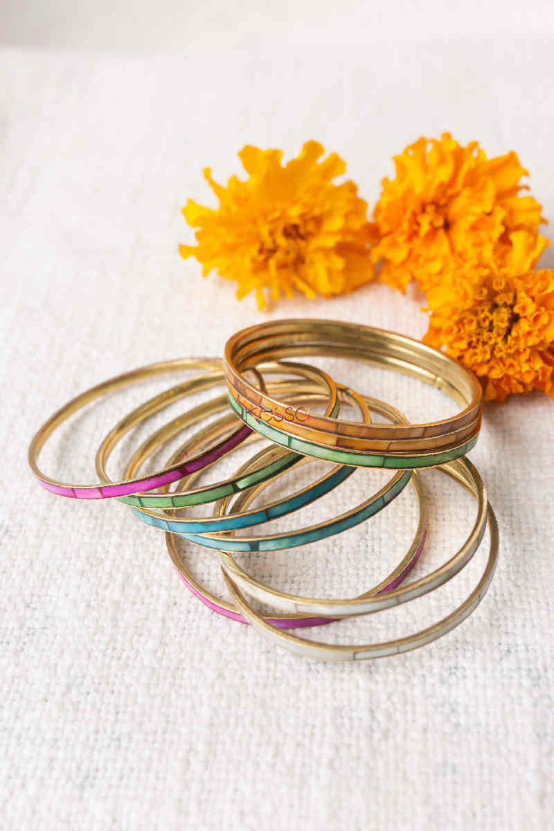 Image for Kusvaa Kb02 Rangoli Shell Bangles Featured
