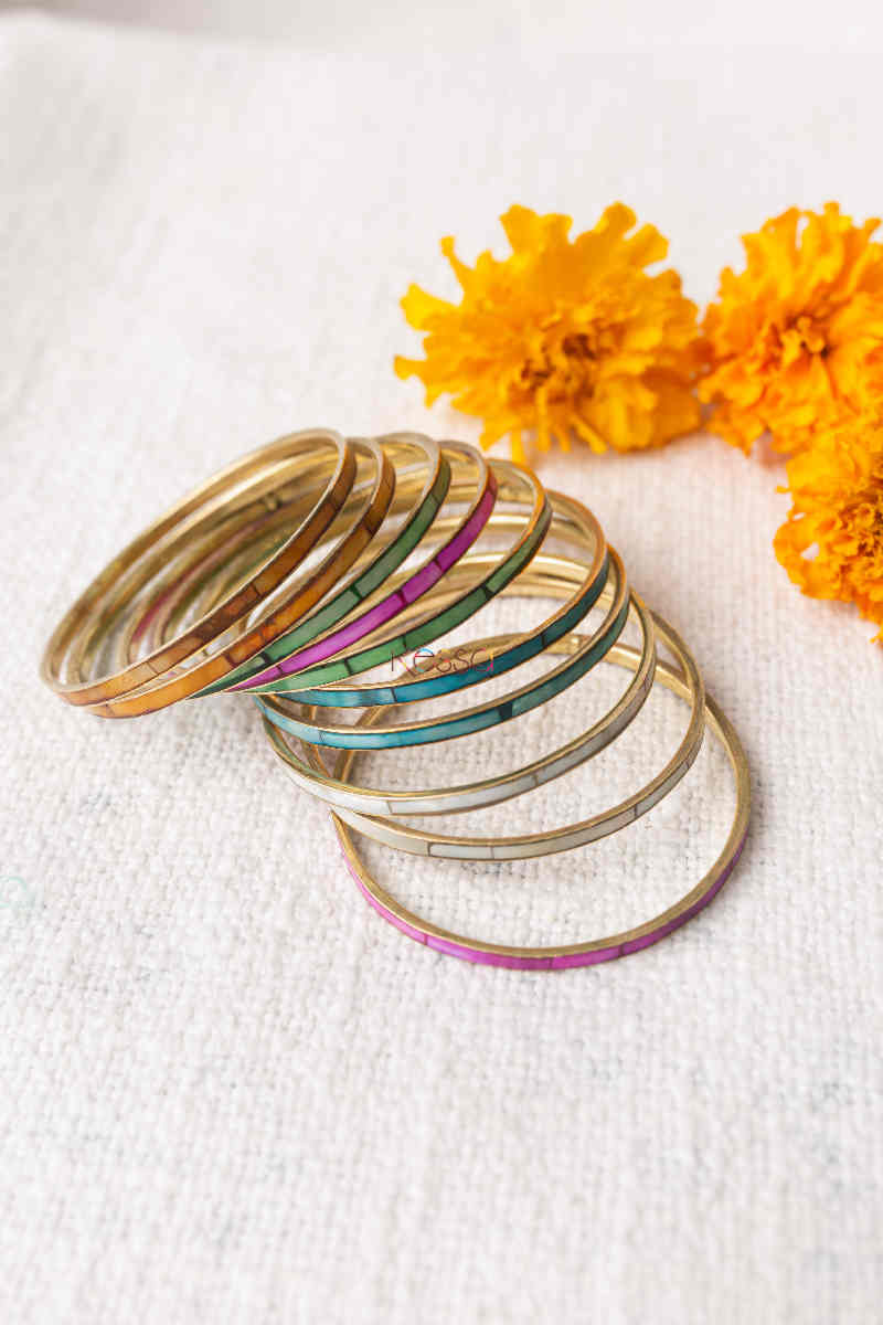 Image for Kusvaa Kb02 Rangoli Shell Bangles Look