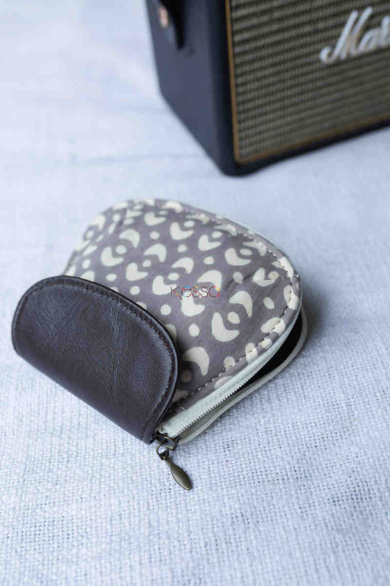 Image for Kusvaa Pia09 Megh Grey Batwa With Bagru Print Side