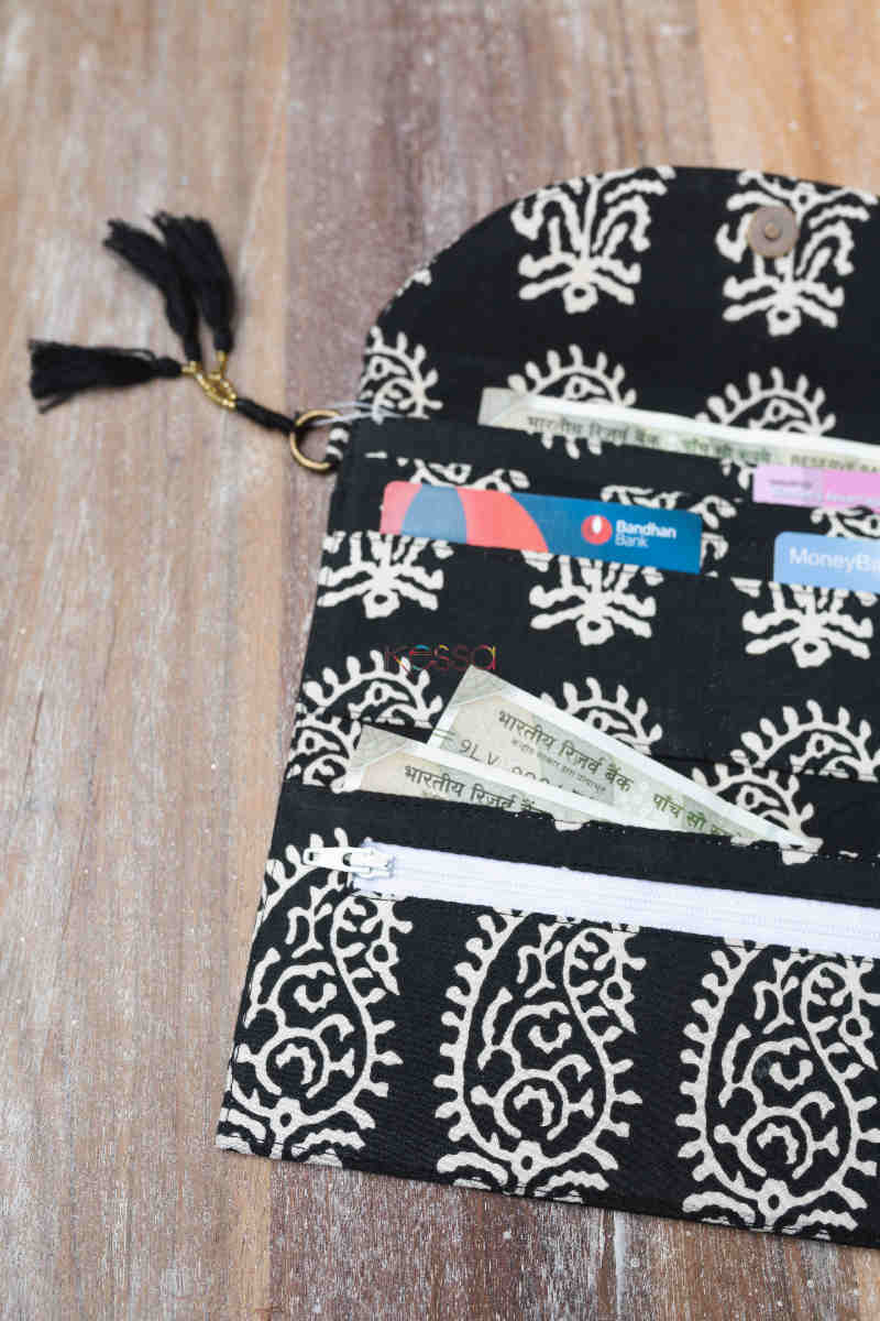 Image for Kusvaa Vca17 Amaya Clutch With Beads And Tassels Closeup