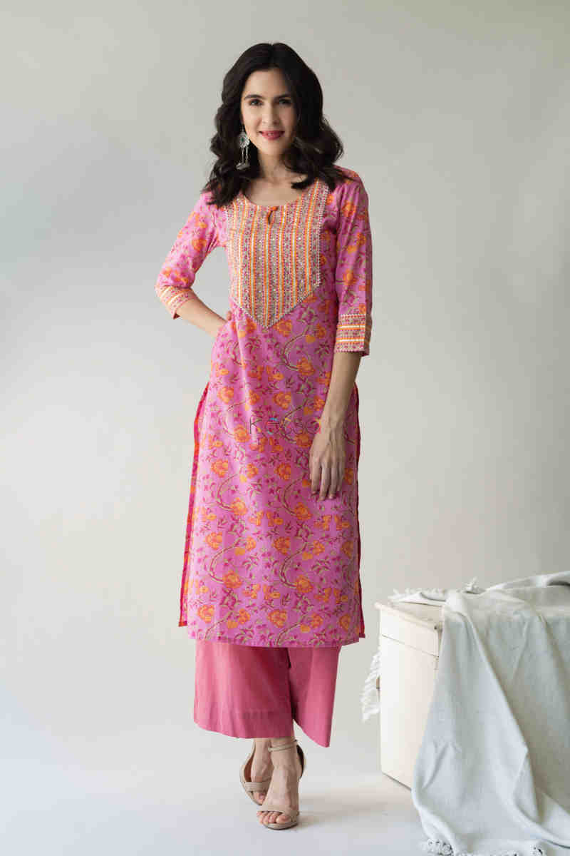 Image for Kusvaa Vcr57 Aygul Kurta Dupatta Set With Aari, Mirror And Tikki Work Front