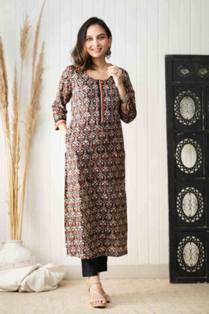 Image for Kusvaa Vcr62 Khuloos Kurta With Hand Block Print Featuerd