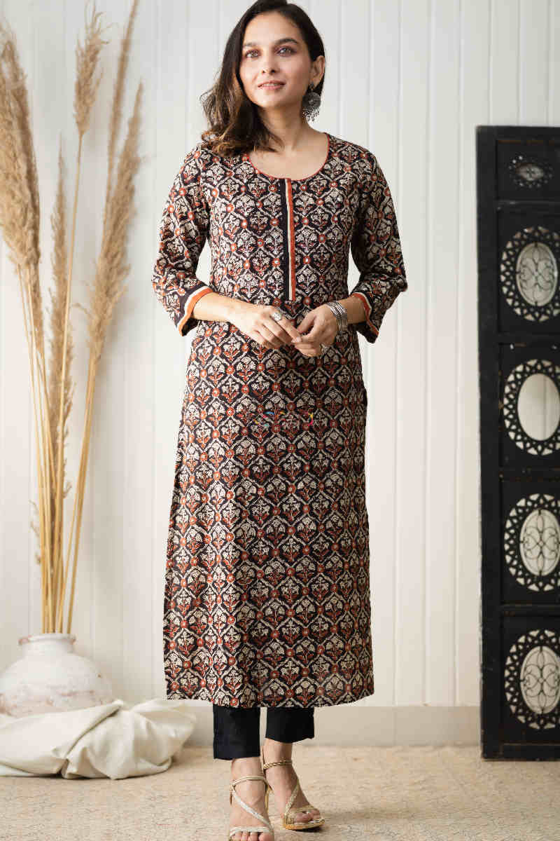 Image for Kusvaa Vcr62 Khuloos Kurta With Hand Block Print Front