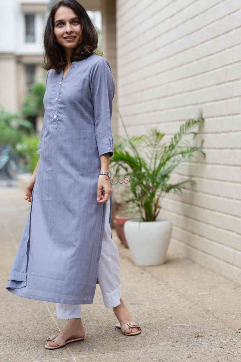 Image for Kusvaa Ws713 Nafees Kurta With Moti And Shell Button Details Side 2