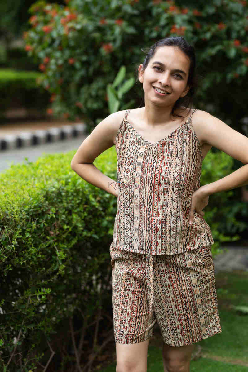 Image for Kusvaa Wsr215 Avanika Top And Shorts Set With Hand Block Print Front 1
