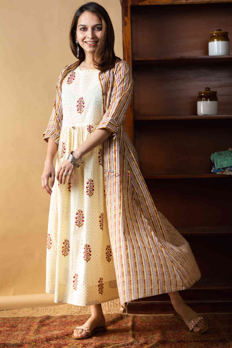 Image for Kusvaa Wsr220 Nawaazish Dress Jacket With Hand Block Print 1 Front