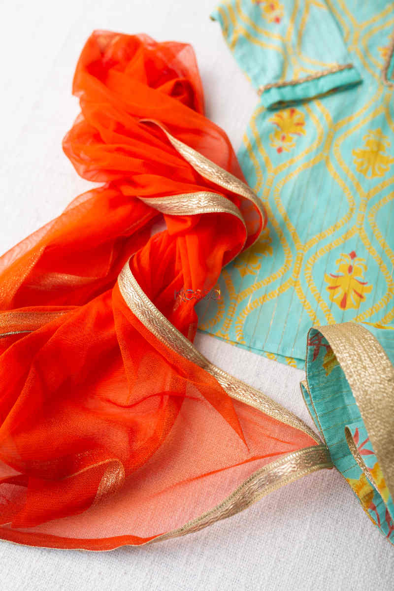 Image for Kusvaa Aj27 Jhilik Kurta Sharara Set With Dupatta Dupatta