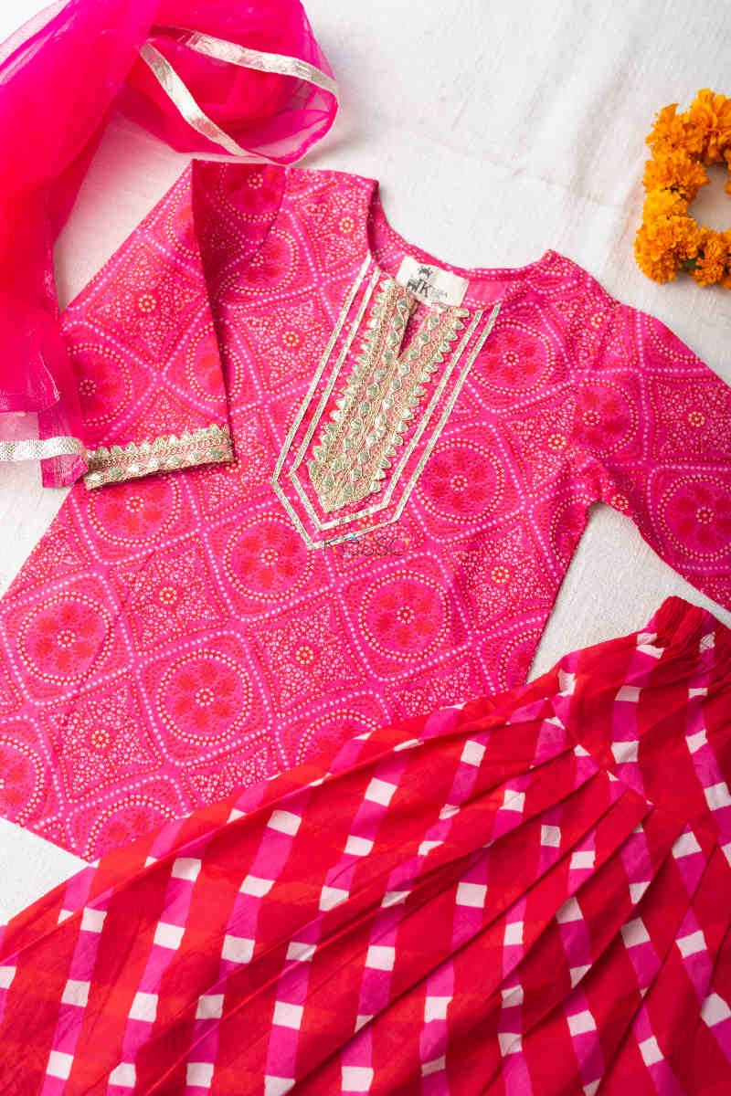 Image for Kusvaa Aj28 Gulnaar Leheriya Salwar Kurta Dupatta Set Top