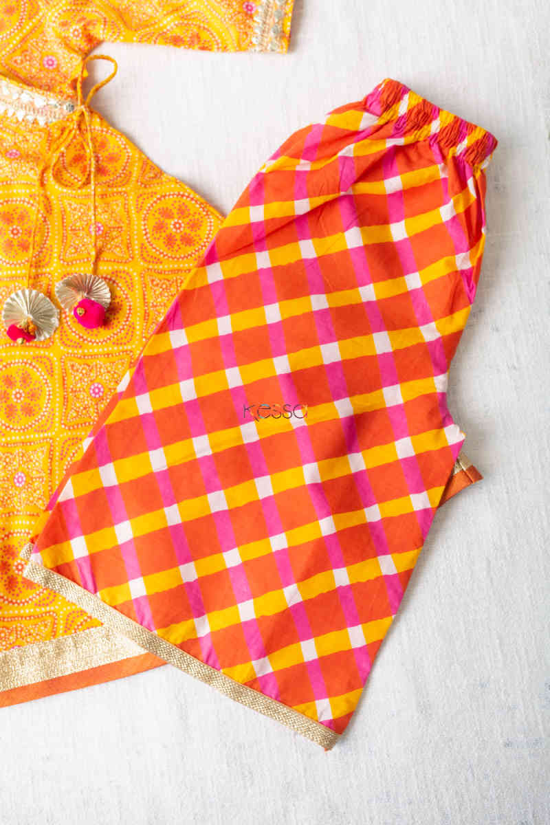 Image for Kusvaa Aj29 Phuljhari Angrakha Kurta With Pala Bottom
