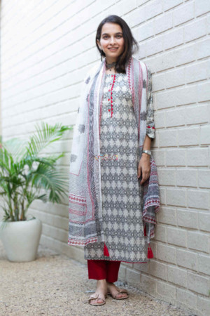 Image for Kusvaa Avdaf60 Anayta Kurta And Dupatta Set Featured