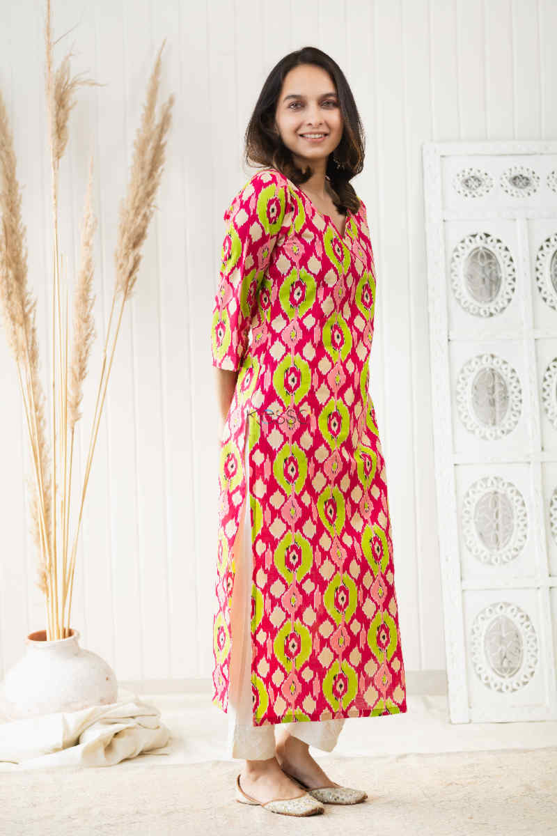 Image for Kusvaa De90 Jazira Straight Kurta Side