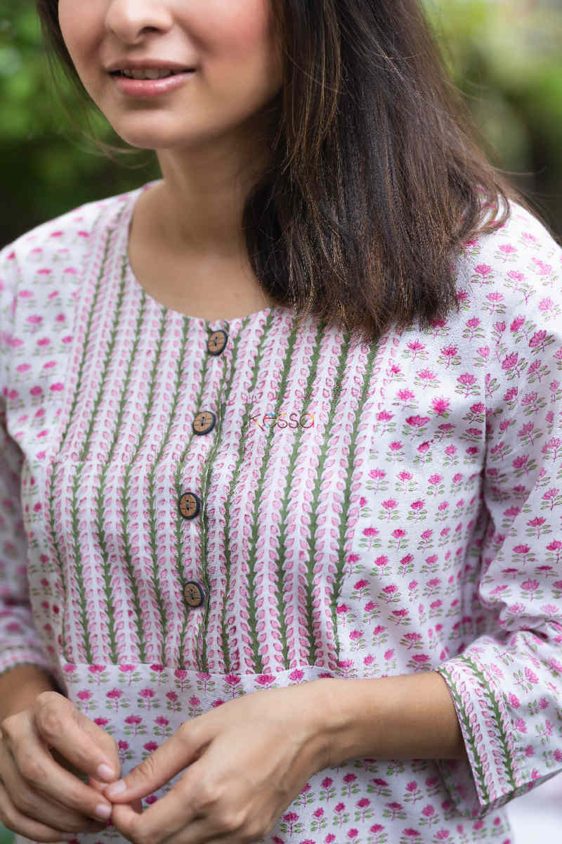 Image for Kusvaa De91 Aaghosh Cotton Lounge Wear Closeup