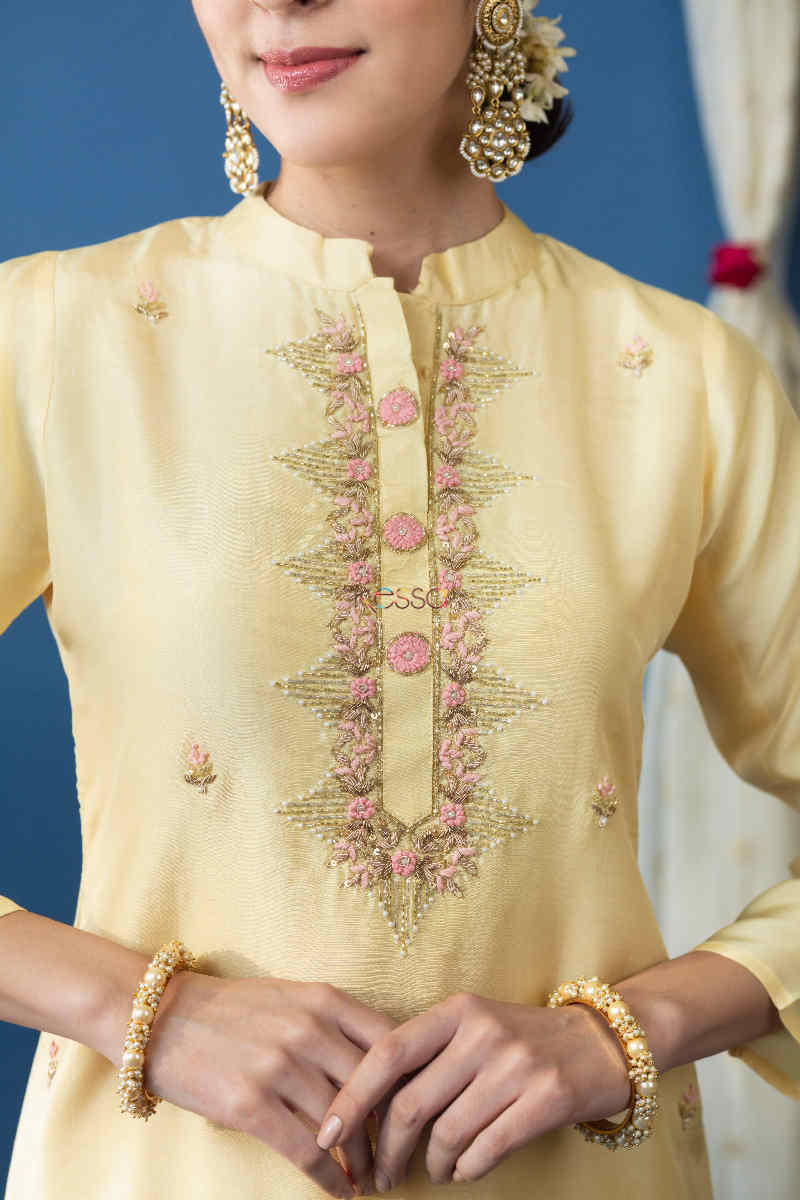 Image for Kusvaa Ke11 Ramya Chanderi Silk Straight Fit Kurta Closeup