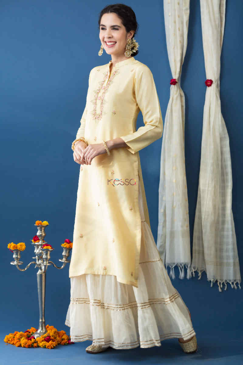 Image for Kusvaa Ke11 Ramya Chanderi Silk Straight Fit Kurta Side