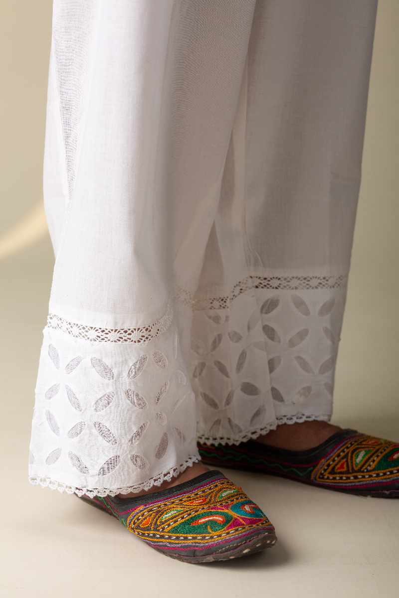 Image for Kusvaa Sap11 Applique Work Mulmul Pants Closeup New