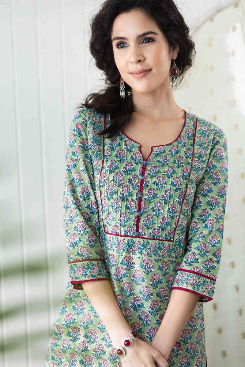 Image for Kusvaa Vcr70 Maadno Straight Kurta Top