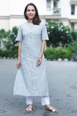Image for Kusvaa Ws721 Rabab Straight Kurta Featured