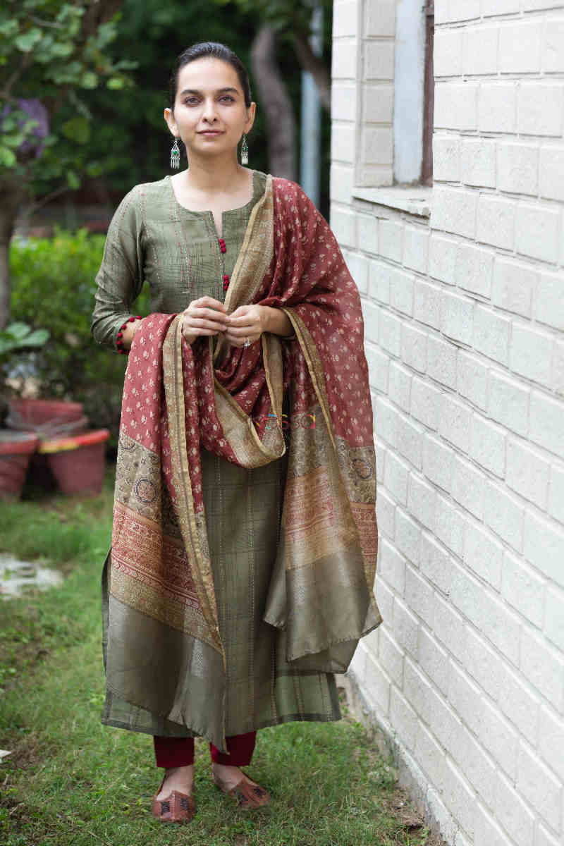 Image for Kusvaa Ws740 Elegant Army Green Chanderi Kurta With Block Printed Dupatta Featured