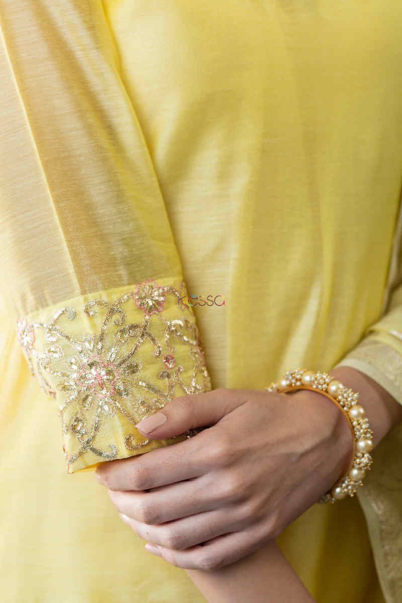 Image for Kusvaa Ws752 Bareeq Straight Kurta With Dupatta Sleeves