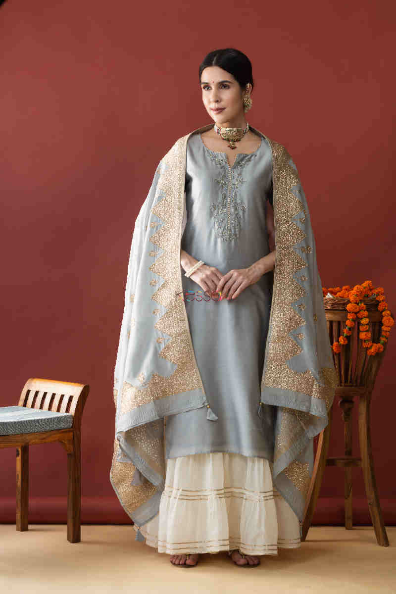 Image for Kusvaa Ws758 Miral Straight Kurta And Dupatta Set Front