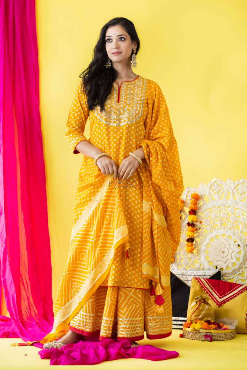 Image for Kusvaa Avdaf72 Natika Kurta Dupatta And Skirt Set Featured