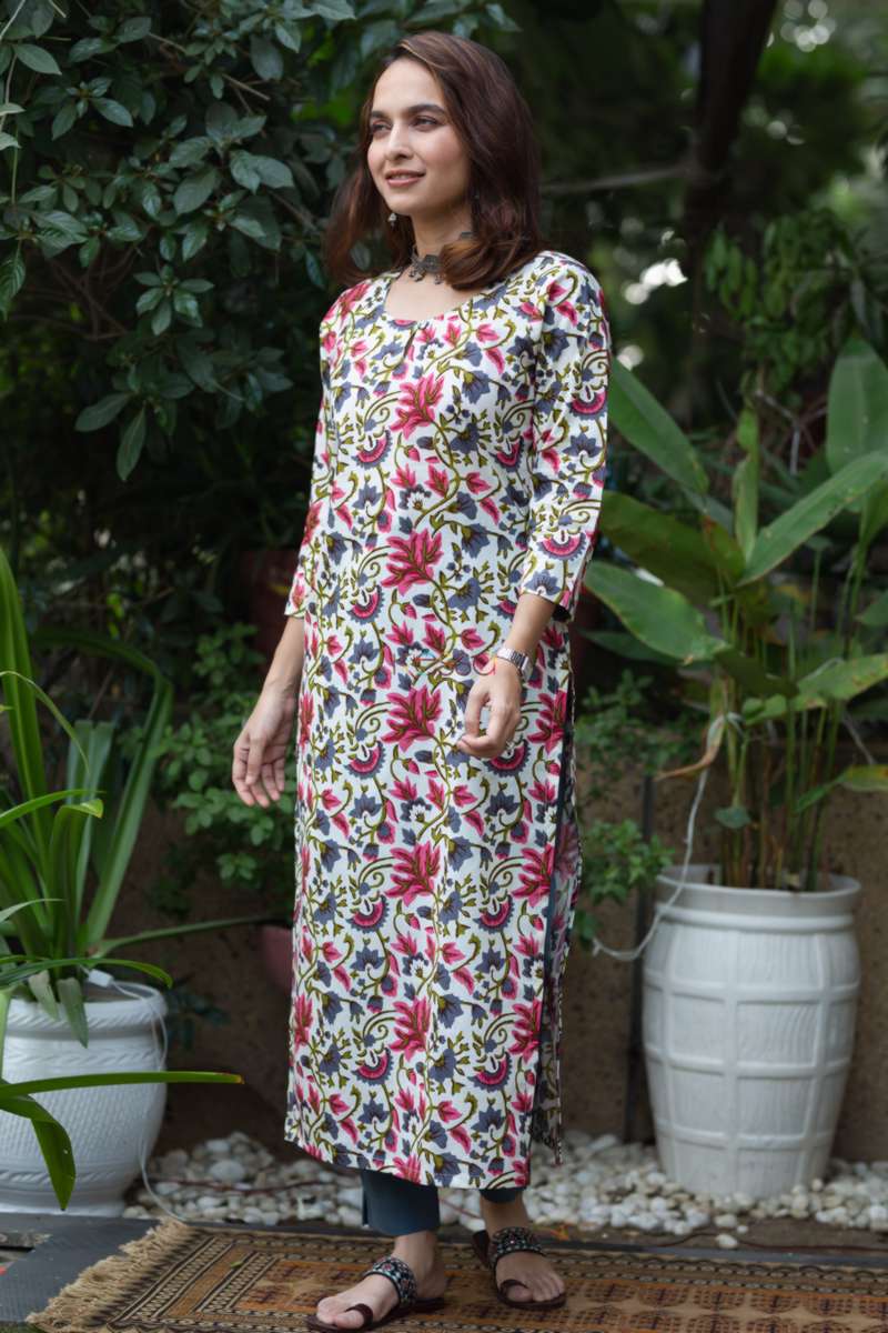 Image for Kusvaa De103 Multicolor Regular Straight Kurta Side