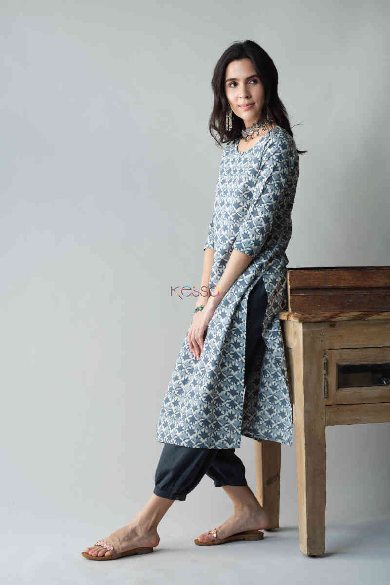 Image for Kusvaa Taf62 Chaitnik Straight Kurta Side