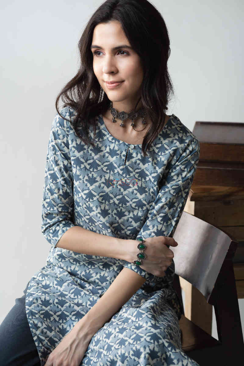 Image for Kusvaa Taf62 Chaitnik Straight Kurta Sitting