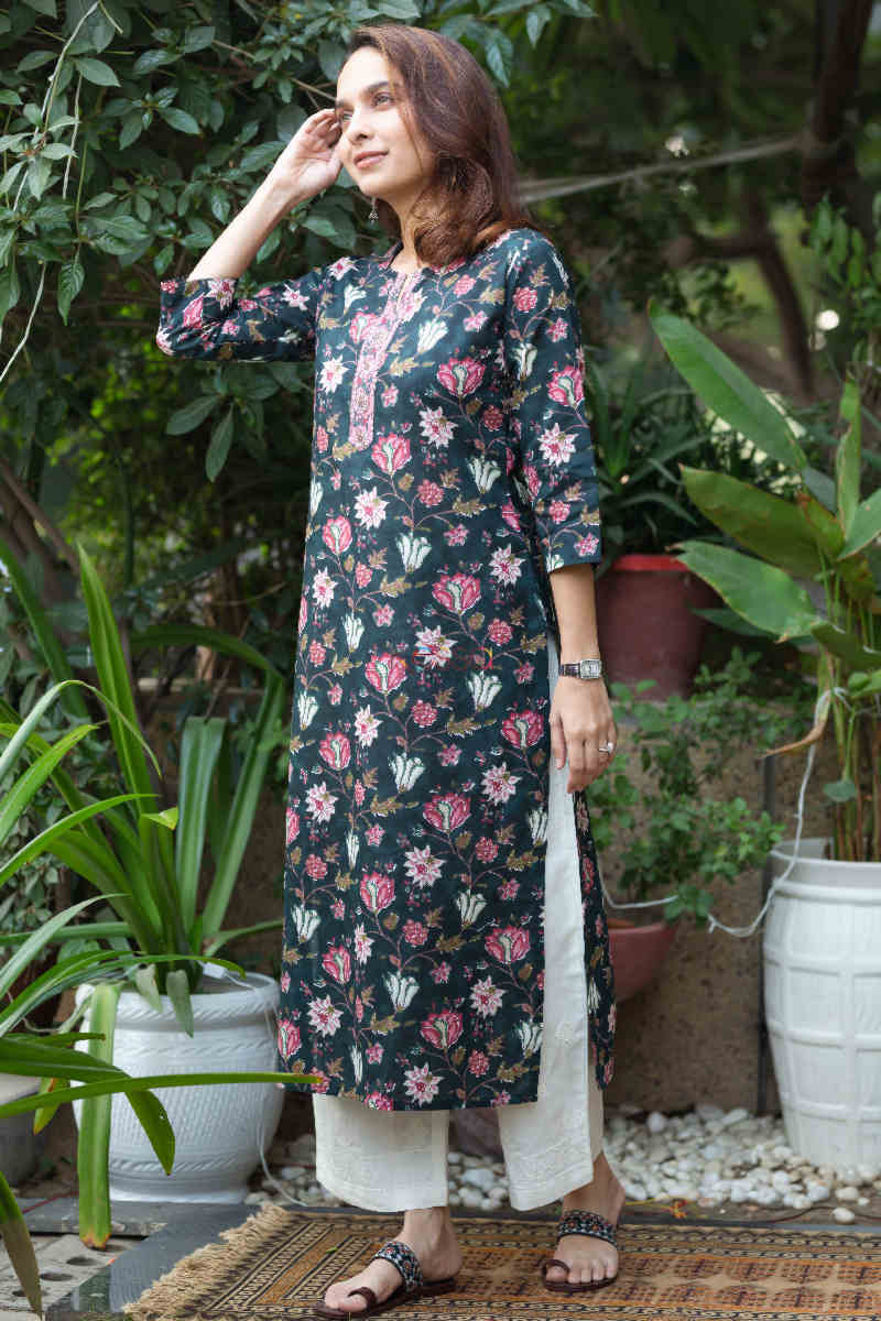 Image for Kusvaa Taf63 Dilbaro Straight Kurta Side