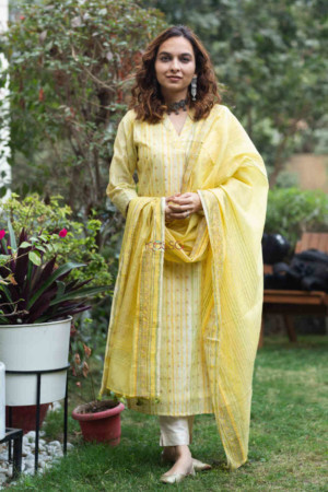 Image for Kusvaa Ws757 Konark Kurta Dupatta Set Featured
