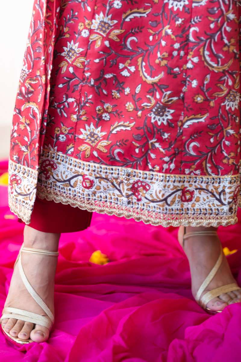 Image for Ws767 Pihu Kalidaar Kurta Closeup Bottom