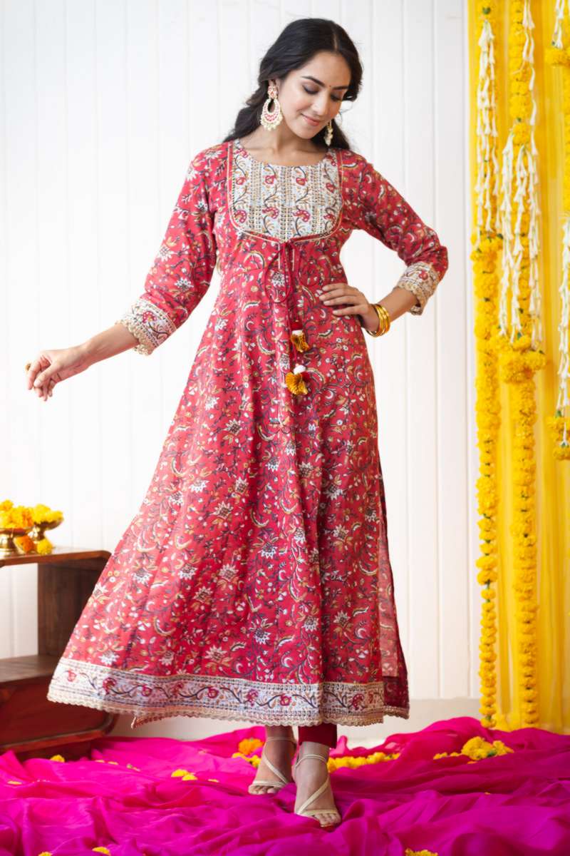 Image for Ws767 Pihu Kalidaar Kurta Front