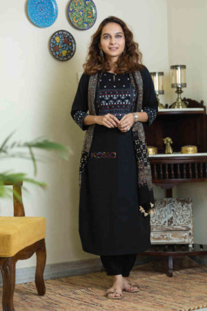 Image for Kusvaa Avdaf80 Kshipa Straight Kurta Featured