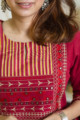 Image for Kusvaa Avdaf81 Vaheeda Salwar Kurta Closeup