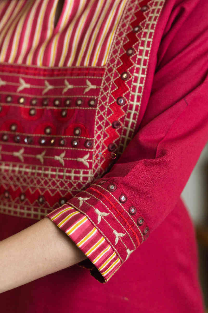 Image for Kusvaa Avdaf81 Vaheeda Salwar Kurta Sleeves