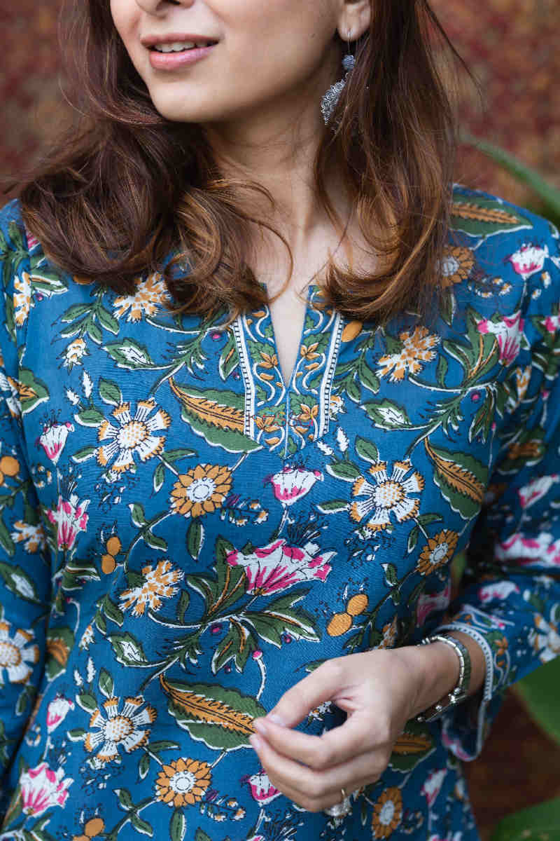 Image for Kusvaa De106 Junainah Straight Kurta Closeup
