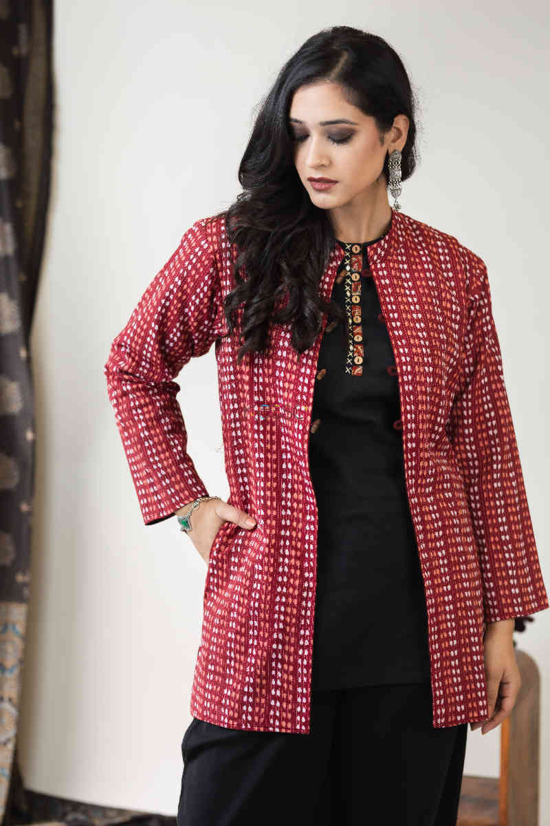 Image for Kusvaa Dej03 Tapas Reversible Jacket Look 1