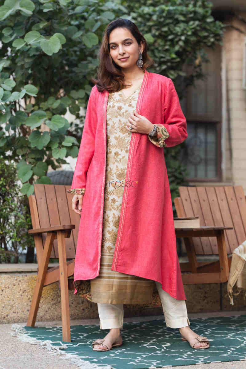 Image for Kusvaa Dej04 Yudhma Reversible Shrug Front