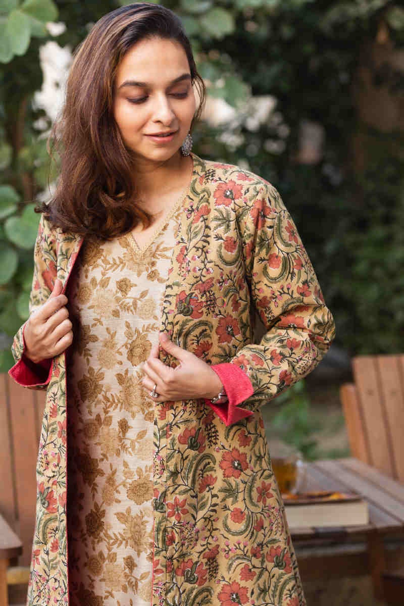 Image for Kusvaa Dej04 Yudhma Reversible Shrug Reverse Side