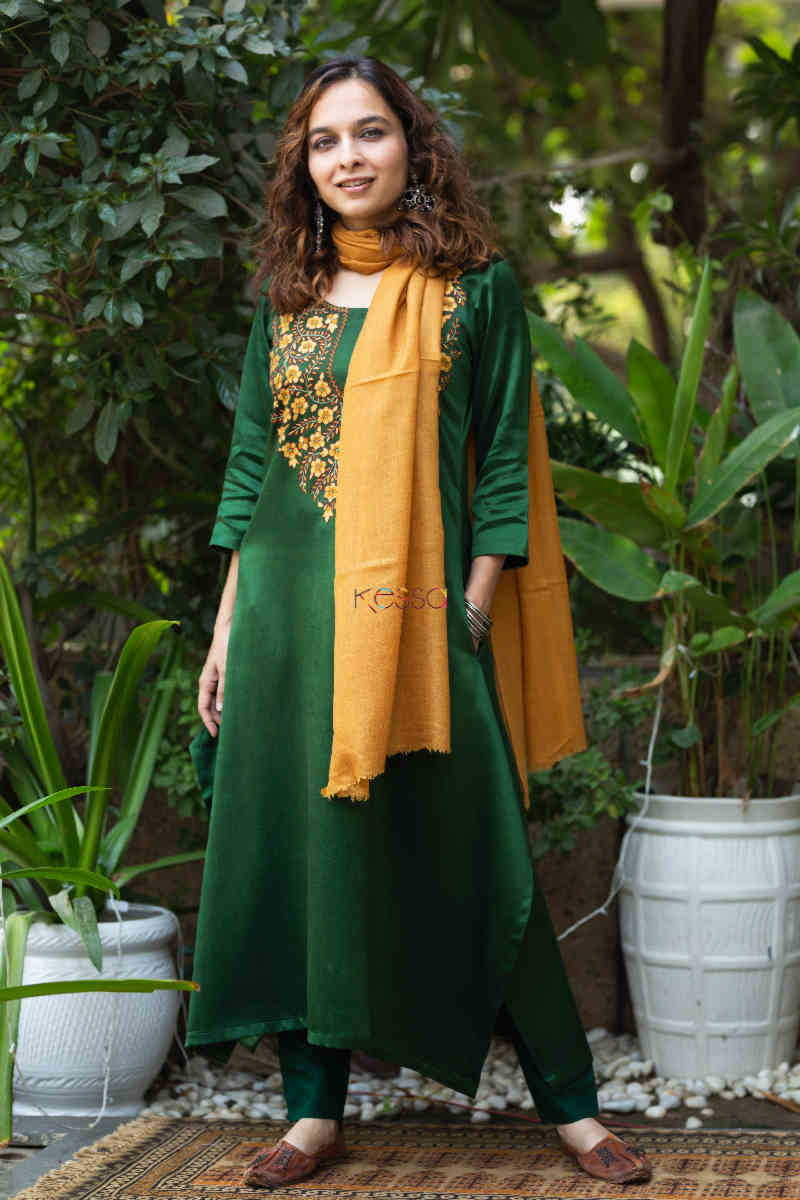 Image for Kusvaa Kcb26 Vaneesha Kurta Dupatta Set Featured