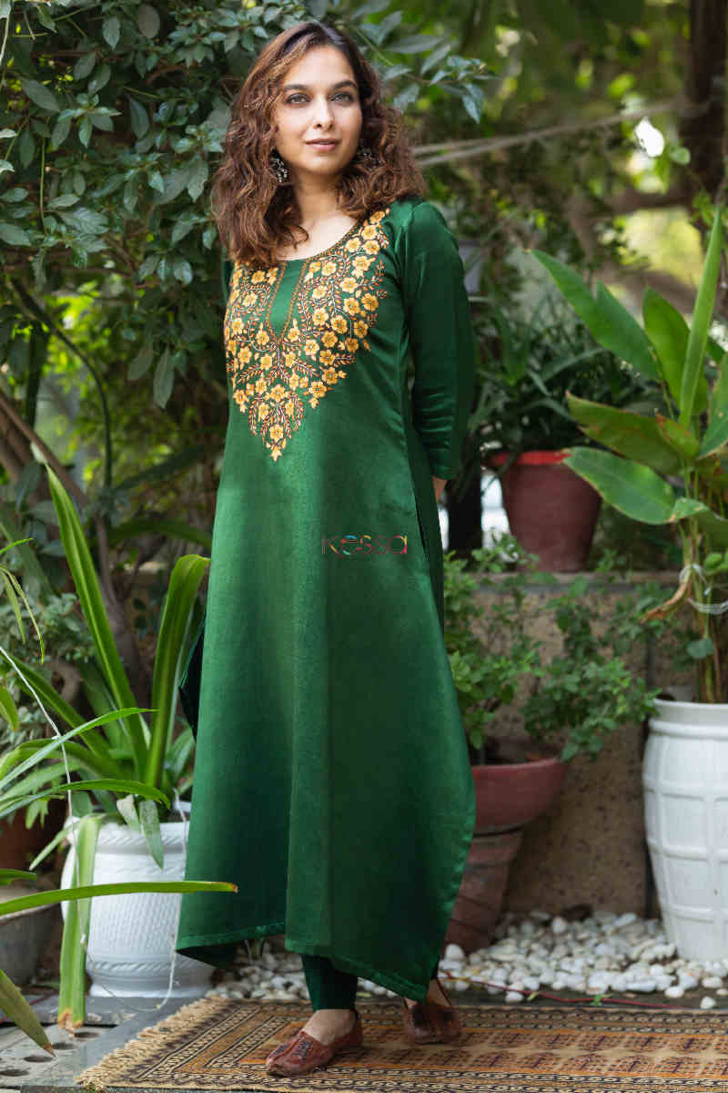 Image for Kusvaa Kcb26 Vaneesha Kurta Dupatta Set Side