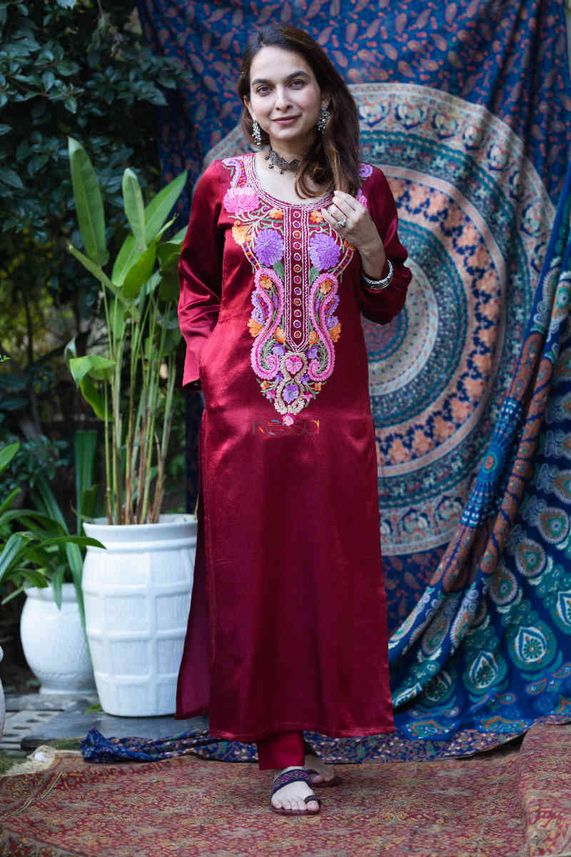 Image for Kusvaa Kcb41 Erina Maroon Mashru Kurta Pant Set Featured