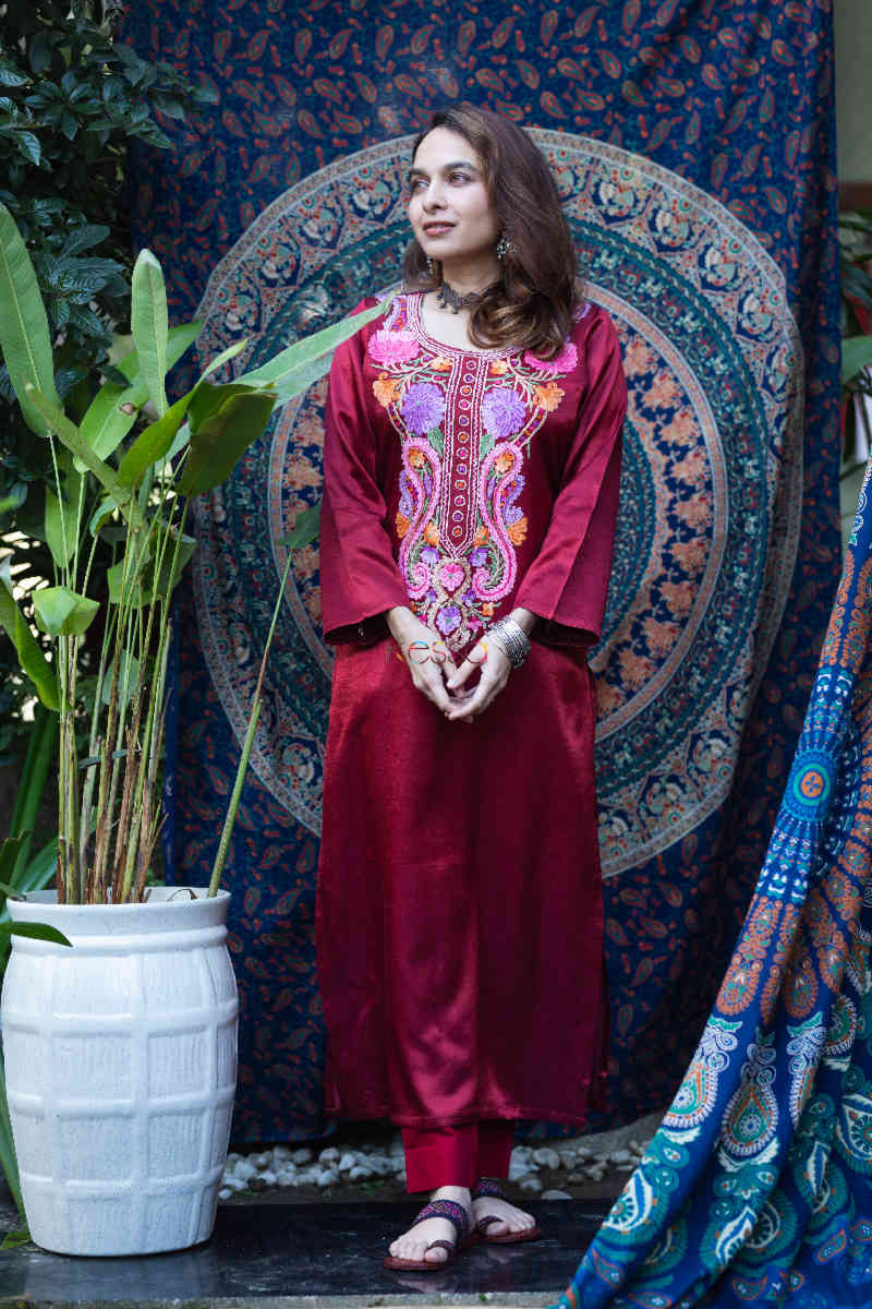 Image for Kusvaa Kcb41 Erina Maroon Mashru Kurta Pant Set Front