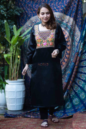 Image for Kusvaa Kcb42 Ella Black Mashru Kurta Pant Set Featured