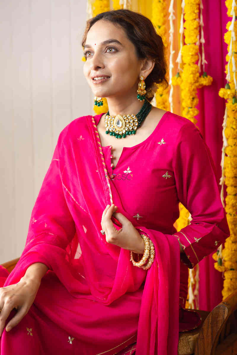 Image for Kusvaa Ws774 Roohbaab Straight Kurta Dupatta Set Sitting