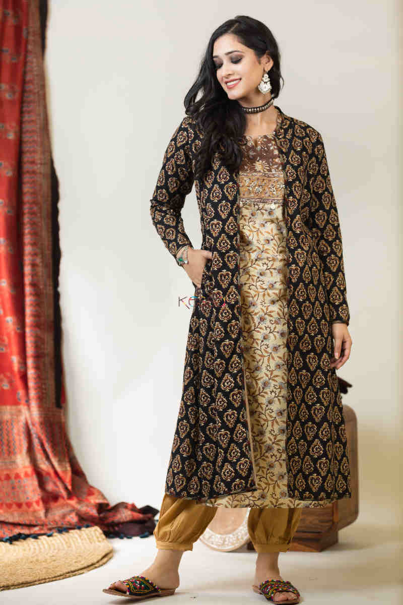 Image for Kusvaa Ws779 Ishmat Reversible Jacket Look