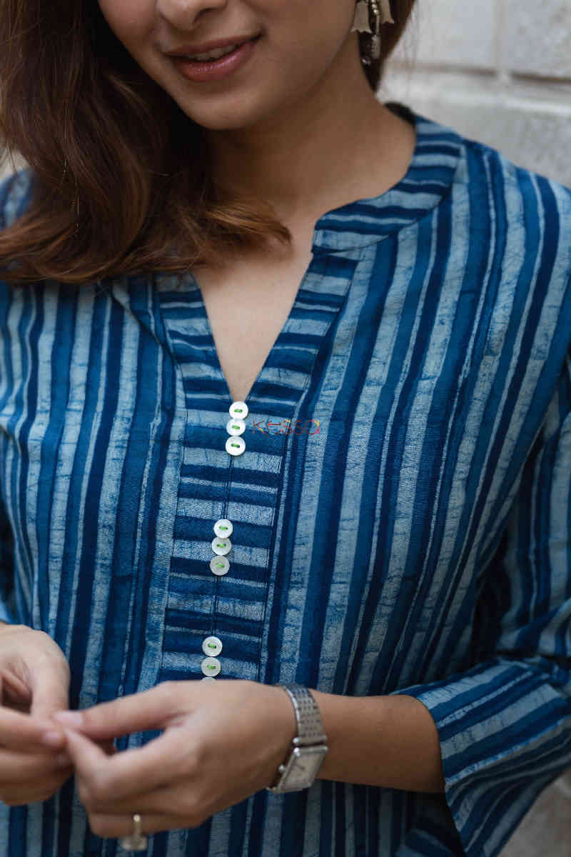 Image for Kusvaa Wsr247 Firuzeh Indigo Kurta Closeup