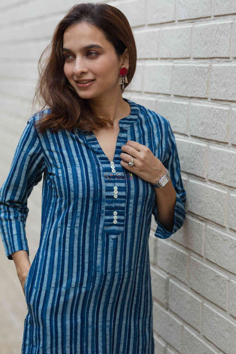 Image for Kusvaa Wsr247 Firuzeh Indigo Kurta Top