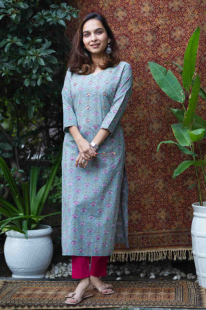 Image for Kusvaa Wsr249 Iravat Straight Kurta Featured