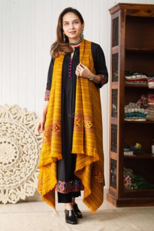 Image for Kusvaa Kcb51 Asvitha Drop Down Cape Featured